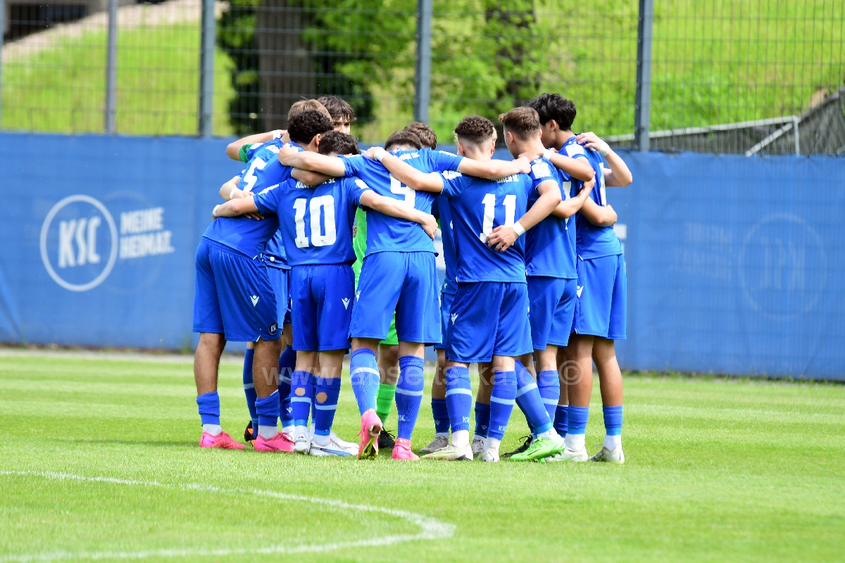 Ksc U Holt Punkt In Freiburg K Nnen Mit Dem Punkt Leben Abseits Ka