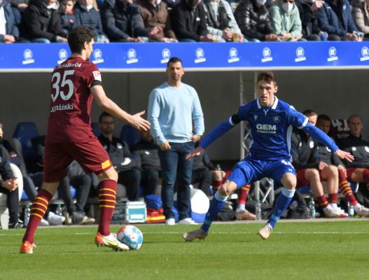 KSC-unentschieden-gegen-Schalke-04-im-BBBank-Wildpark045
