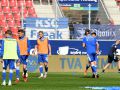 Regensburg-KSC-Halbzeit-2021007