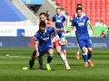 Regensburg-KSC-Halbzeit-2021022