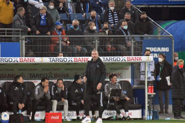 KSC-scheidet-gegen-den-HSV-im-Pokal-aus172