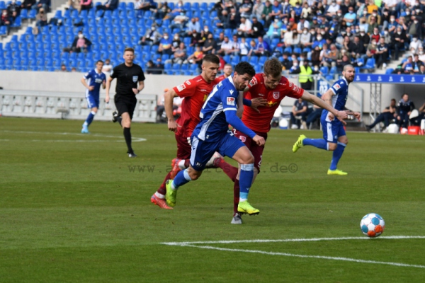 KSC-spielt-Unentschieden-gegen-SSV-Jahn-Regensburg016