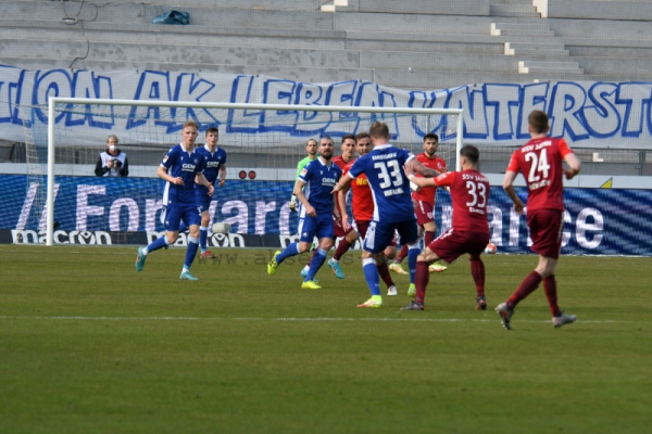 KSC-spielt-Unentschieden-gegen-SSV-Jahn-Regensburg052