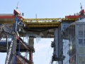 Galerie_-KSC-Haupttribuene-Traeger-um-Traeger-faellt-dem-Neubau-zum-Opfer006