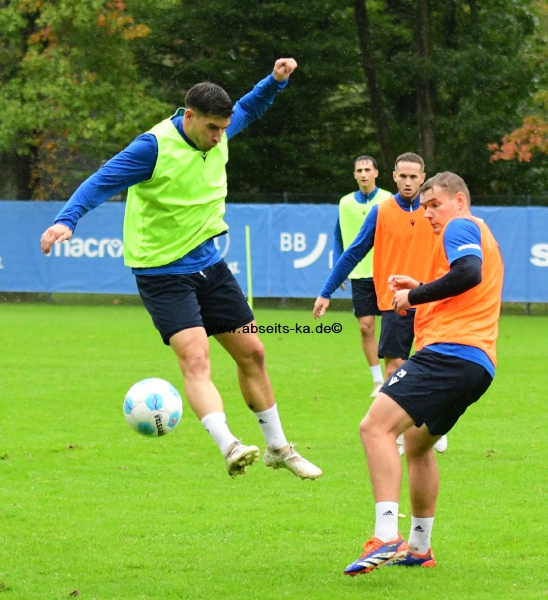 KSC-Ueben-am-Dienstag-8-Oktober035 KSC-Ueben-am-Dienstag-8-Oktober035