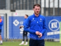 Galerie-vom-KSC-Ueben-vor-dem-Spiel-gegen-Duesseldorf020