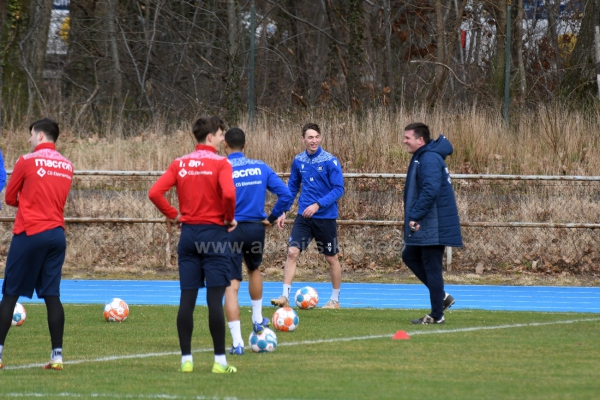 KSC-Training-am-KIT-am-Donnerstag-033