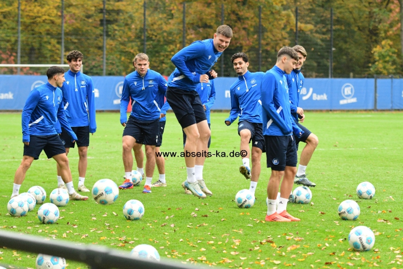 KSC-traniert-fuers-Spitzenspiel-in-Hannover002 KSC-traniert-fuers-Spitzenspiel-in-Hannover002