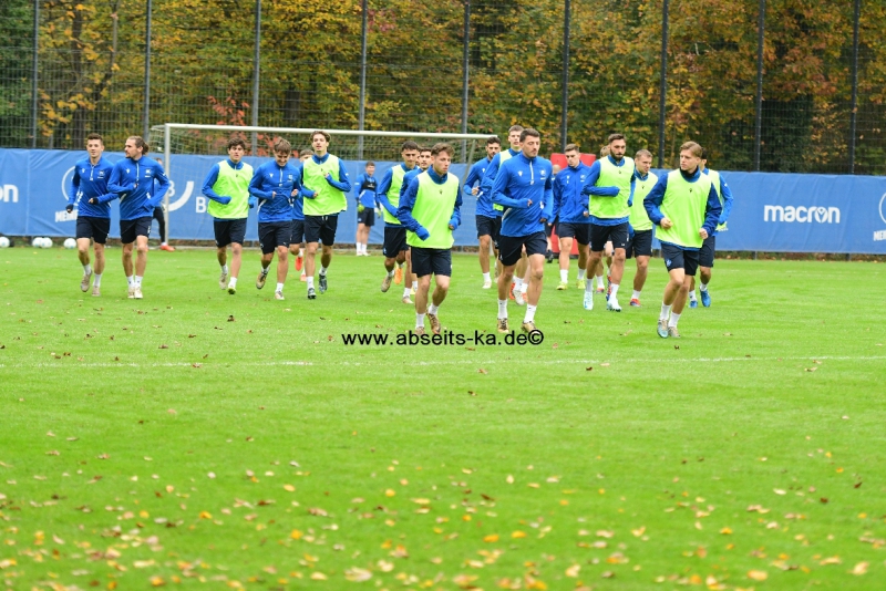 KSC-traniert-fuers-Spitzenspiel-in-Hannover011 KSC-traniert-fuers-Spitzenspiel-in-Hannover011