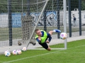 KSC-Keeper-beim-Ueben014