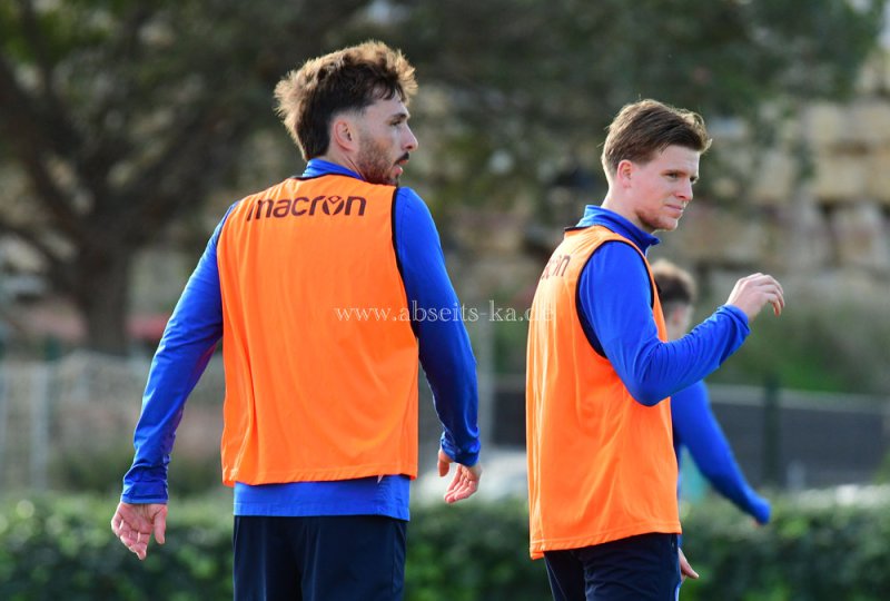 DSC_9292_-KSC-trainiert-mit-Fukuda-und-Simic-Rapp-reist-ab23 DSC_9292_-KSC-trainiert-mit-Fukuda-und-Simic-Rapp-reist-ab23