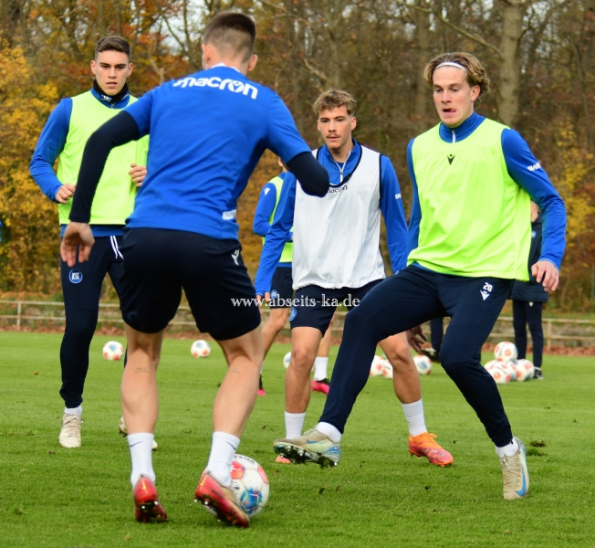 DSC_4460_0A-KSC-Training-in-der-Laenderspielpause-in-November-202527 DSC_4460_0A-KSC-Training-in-der-Laenderspielpause-in-November-202527