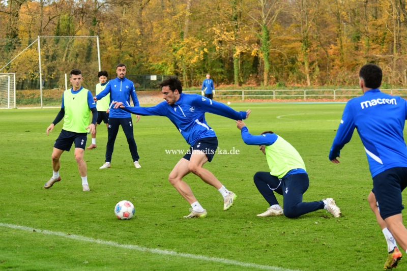 DSC_4735_0A-KSC-Training-in-der-Laenderspielpause-in-November-20254 DSC_4735_0A-KSC-Training-in-der-Laenderspielpause-in-November-20254