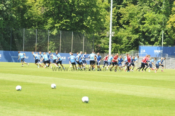 KSC-Training-vor-dem-VfB-Derby011