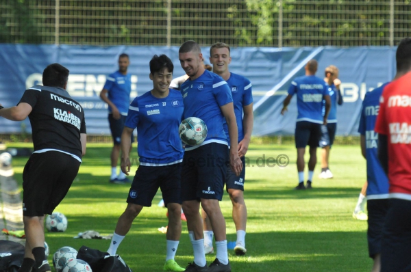 KSC-Training-vor-dem-VfB-Derby027