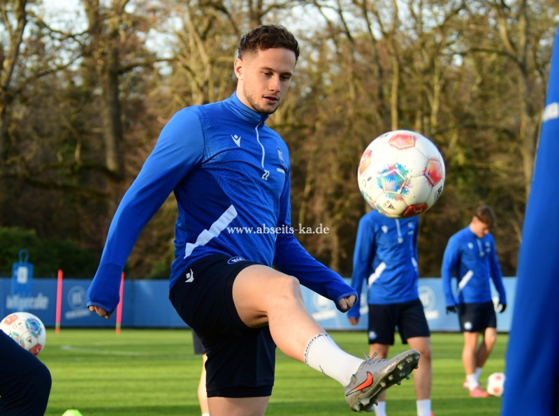 DSC_4864_0A-KSC-bereitet-sich-auf-das-Spiel-in-Darmstadt-vor53 DSC_4864_0A-KSC-bereitet-sich-auf-das-Spiel-in-Darmstadt-vor53