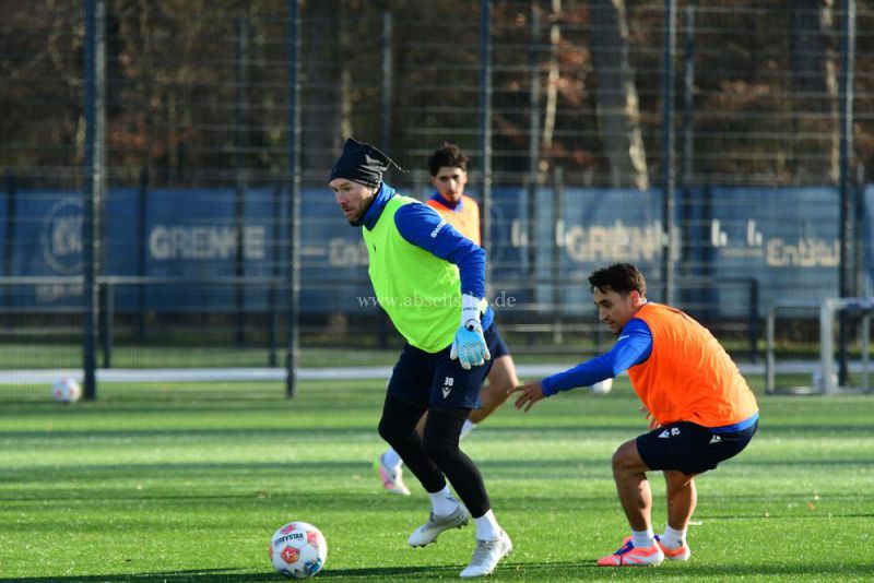 DSC_4221KSC-Trainingsauftakt-20268_ergebnisKSC-Trainingsauftakt-202610 DSC_4221KSC-Trainingsauftakt-20268_ergebnisKSC-Trainingsauftakt-202610