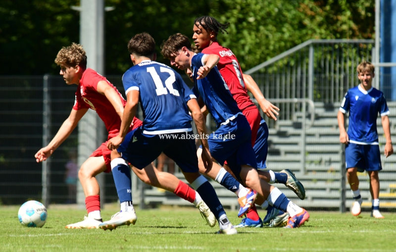 DSC_8183_KSC-U17-besiegt-zum-Auftakt-Offenbach32 DSC_8183_KSC-U17-besiegt-zum-Auftakt-Offenbach32