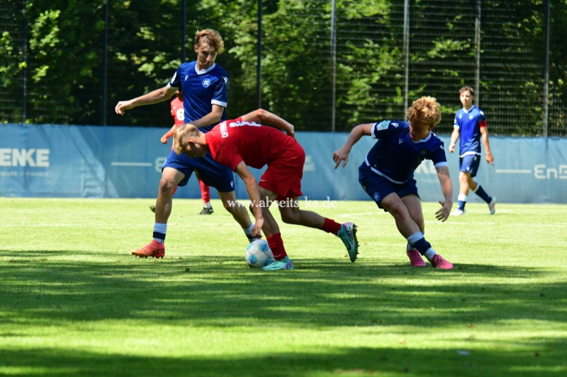 DSC_8261_KSC-U17-besiegt-zum-Auftakt-Offenbach24 DSC_8261_KSC-U17-besiegt-zum-Auftakt-Offenbach24