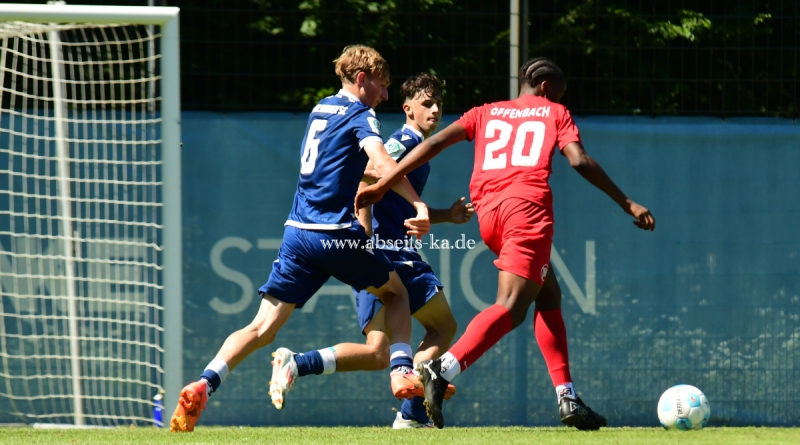 DSC_8473_KSC-U17-besiegt-zum-Auftakt-Offenbach5 DSC_8473_KSC-U17-besiegt-zum-Auftakt-Offenbach5