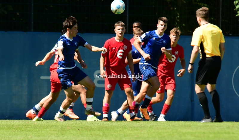 DSC_8506_KSC-U17-besiegt-zum-Auftakt-Offenbach4 DSC_8506_KSC-U17-besiegt-zum-Auftakt-Offenbach4