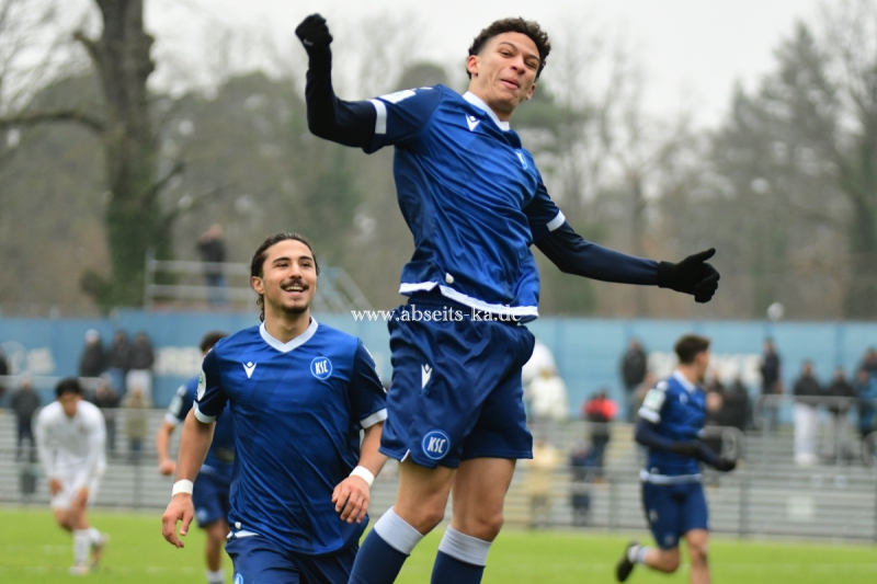 DSC_5398_KSC-U19-besiegt-FSV-und-wird-Vorrunden-Gruppen-Meister16 DSC_5398_KSC-U19-besiegt-FSV-und-wird-Vorrunden-Gruppen-Meister16