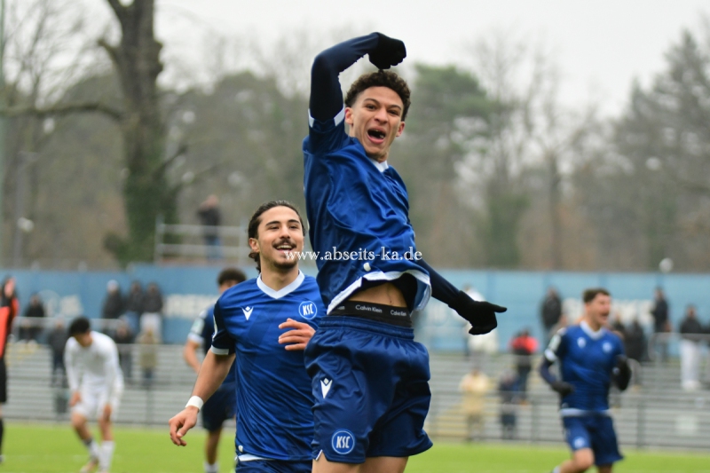 DSC_5399_KSC-U19-besiegt-FSV-und-wird-Vorrunden-Gruppen-Meister15 DSC_5399_KSC-U19-besiegt-FSV-und-wird-Vorrunden-Gruppen-Meister15