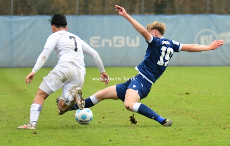 DSC_5579_KSC-U19-besiegt-FSV-und-wird-Vorrunden-Gruppen-Meister7 DSC_5579_KSC-U19-besiegt-FSV-und-wird-Vorrunden-Gruppen-Meister7