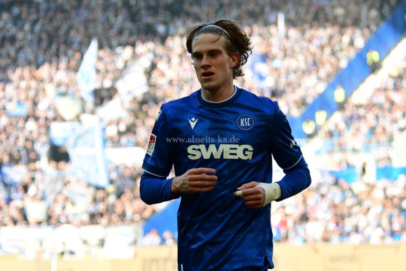 DSC_4880_KSC-vs-Hertha-Punkteteilung-im-22Freundschafts22-Spiel9 DSC_4880_KSC-vs-Hertha-Punkteteilung-im-22Freundschafts22-Spiel9