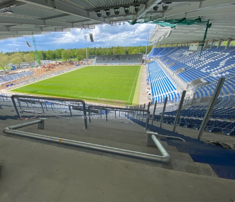 OB-Mentrup-besichtigt-KSC-Wildparkstadion-Baustelle026