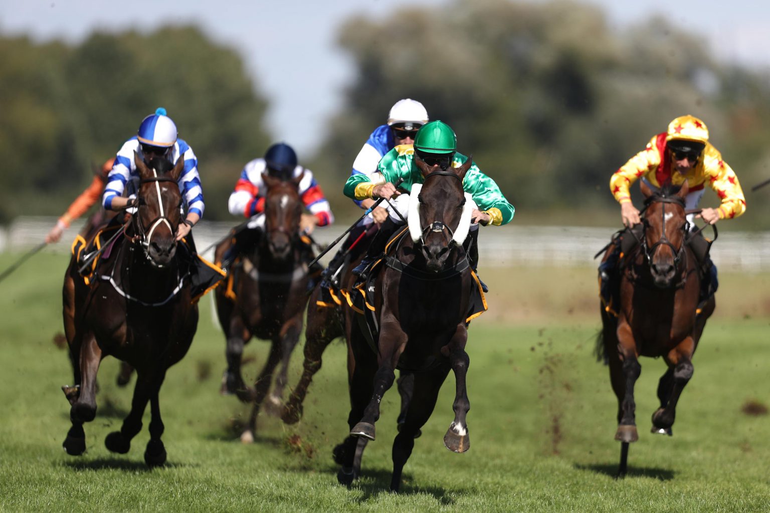 BADEN RACING: Zweitägiges Frühjahrsmeeting im Mai Teil der vorläufigen