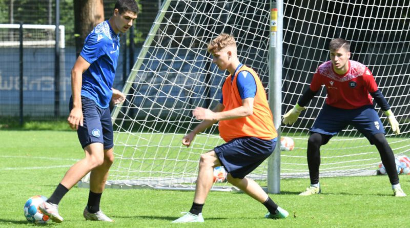 Spielersatztraining des KSC