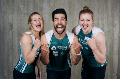 Sophie Koch (Canadier-Einer und Zweier Start), Saeid Fazloula (Kajak Einer Start) und Sarah Brüßler (Zweierkajak Start)