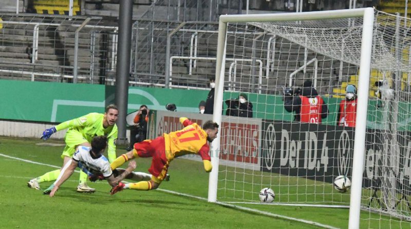 KSC Abseitstor Cueto im DFB Pokal