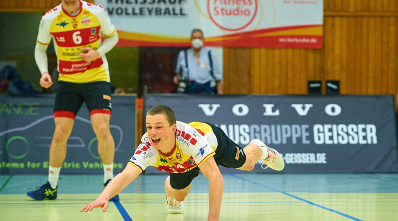 Tobi Hosch wird auch gegen sein ehemaliges Team aus Friedrichshafen wieder vollen Einsatz zeigen. (Foto: Andreas Arndt)