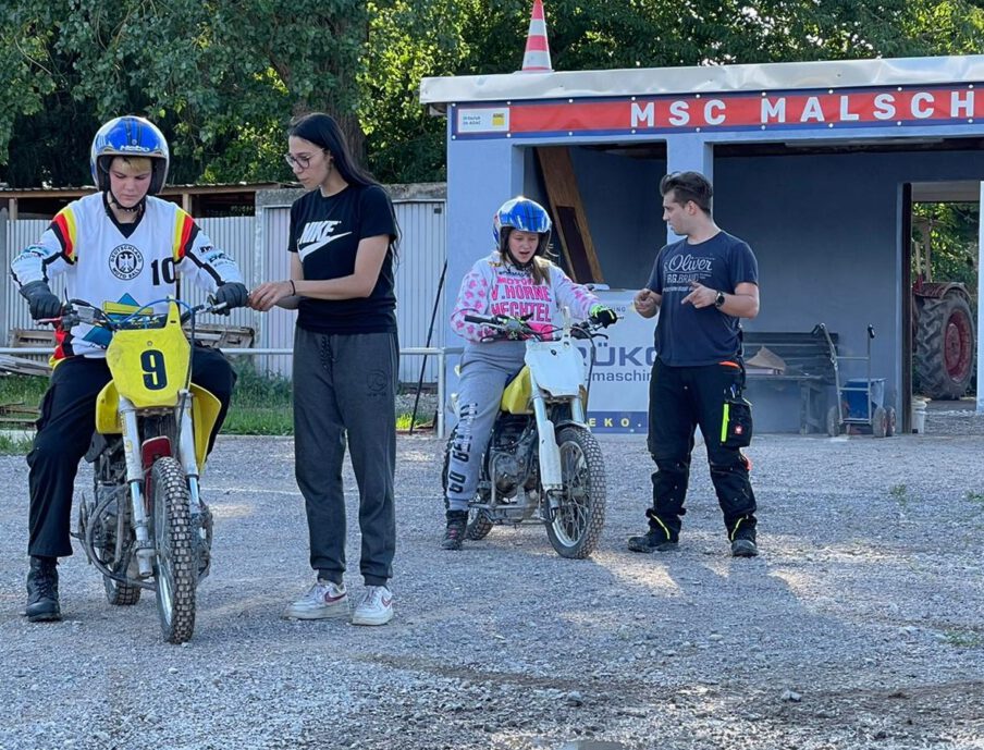 Jugendtraining beim MSC Malsch 2 Foto: Motoball.de