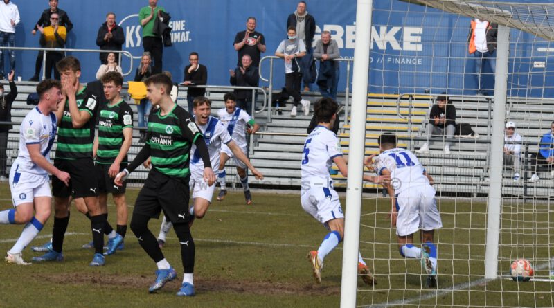 KSC U17 besiegt Fürth