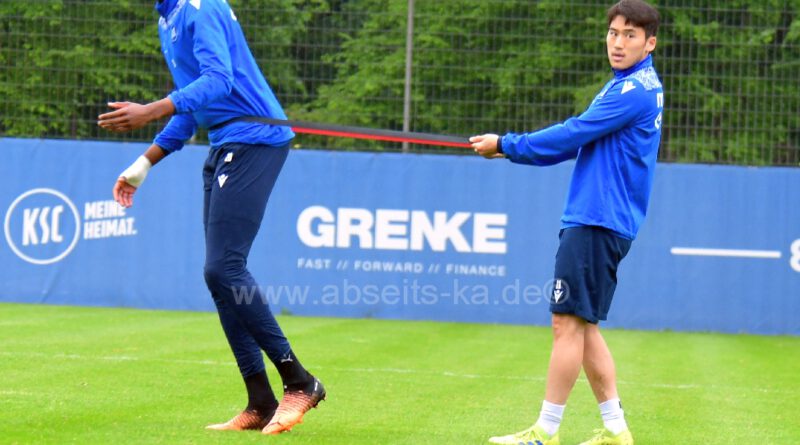 Felix Irorere und Kyoung-Rok Choi KSC