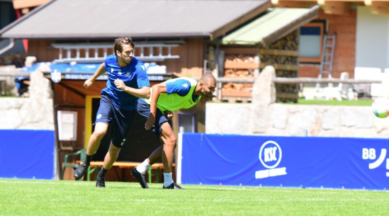 Galerie: KSC-Training mit Neuzugang Rapp in Österreich