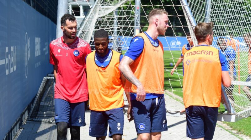 Impressionen vom KSC-Auftakttraining