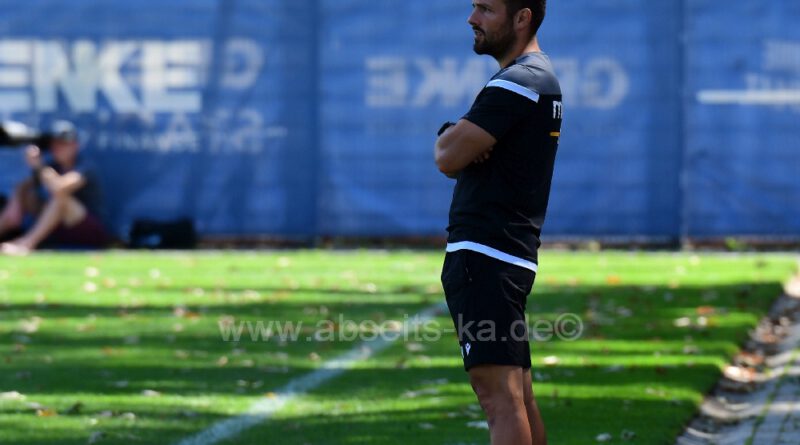 KSC u19 Trainer Ralf Kettemann