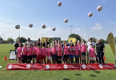 Wichtiges Zeichen: AOK-Treff FußballGirls beim SC Siegelsbach